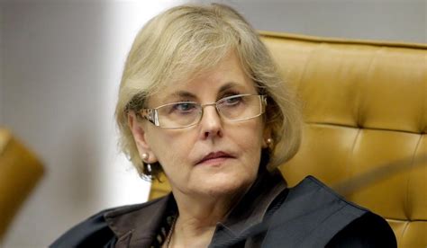 Rosa maria pires weber (nacida el 2 de octubre de 1948) es una jueza brasileña. Rosa Weber, do STF, suspende portaria sobre trabalho escravo