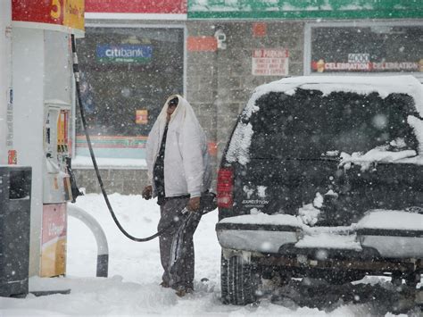 Washington Dc Massive Blizzard Buries East Coast Pictures Cbs News