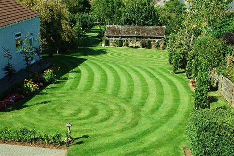 Six Cool Lawn Mowing Patterns