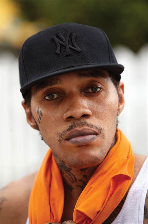 √ Vybz Kartels House Cars And Wife Vybz Kartel Goes For Self In His