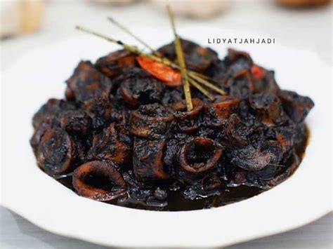 Untuk napthol + garam yang menghasilkan warna hitam bisa menggunakan garam hitam b + napthol asbs. 3 Resep Cumi Hitam Enak dan Sederhana, Lezatnya Bikin ...