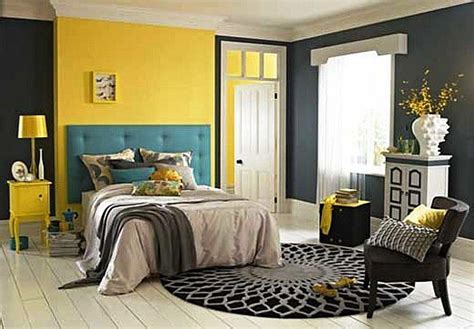 It works best in accent pieces like yellow and grey bedroom. Yellow, Gray and Teal