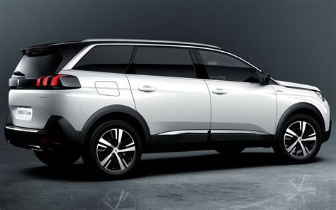 The peugeot 5008 is a car model produced by the french manufacturer peugeot since 2009, in two body style categories: Peugeot 5008 GT - цена и характеристики, фотографии и обзор