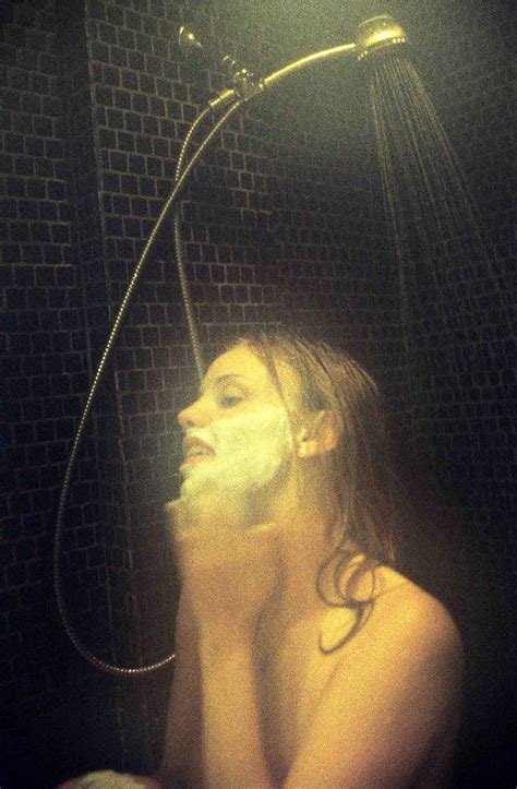 Actress Kelli Garner Nude And Hot Leaked Photos New 15 Pics