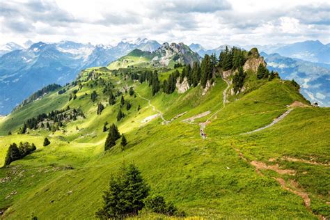 15 Great Hikes To Do In The Bernese Oberland Switzerland Switzerland