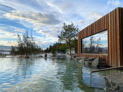 10 Tips For Visiting Iceland Hot Springs And Thermal Baths