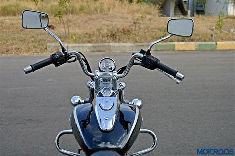 Nayi bajaj avenger 220 is here. 2015 Bajaj Avenger 220 Street and 220 Cruise Review ...