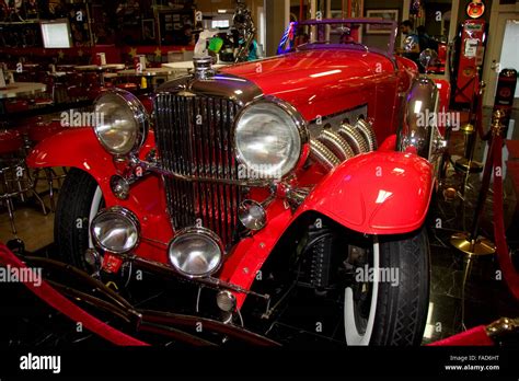 Volo Auto Museum classic car Stock Photo - Alamy