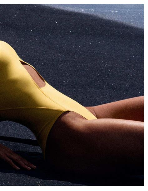 Gisele Bundchen Thefappening Sexy For Vogue 2019 The Fappening