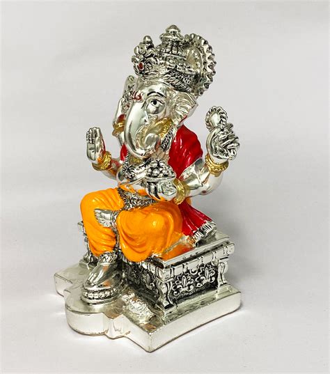 Silver Idol Of Lord Ganesh Ph