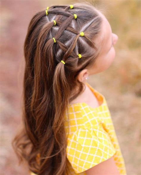 coiffure fillette élastiques jaunes hairstyles girl Girls Hairdos