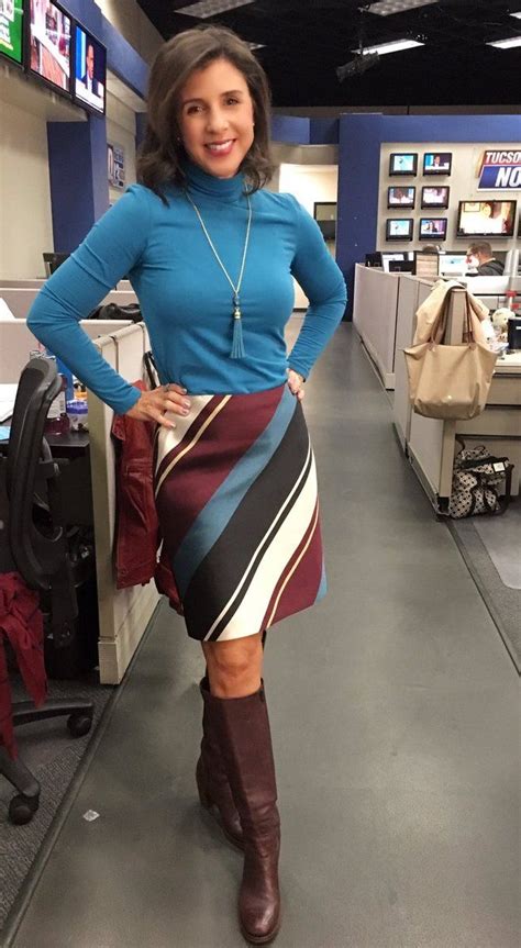 Brooke Looks Bold In Brown Leather Boots Appreciation Of Booted News