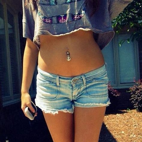 20 Awesome Belly Button Piercing Ideas That Are Cool Right Now