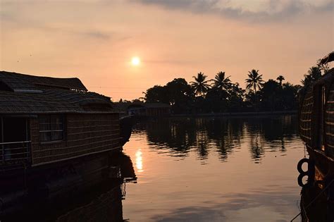 Backwaters Evening Houseboat Kerala Hd Wallpaper Wallpaperbetter