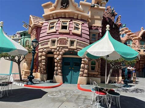 Toontown Firetruck Missing Upon Disneylands Reopening