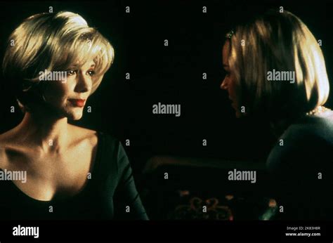 Laura Harring And Naomi Watts Film Mulholland Drive Mulholland Dr Usafr 2001 Characters