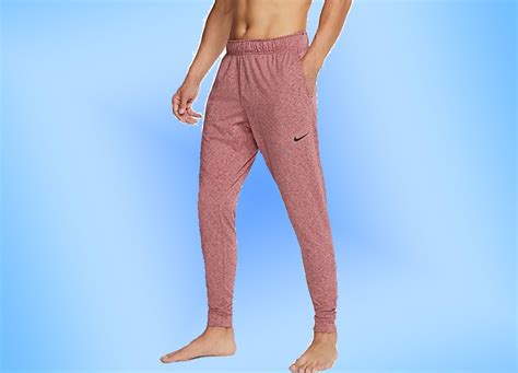 10 Most Popular Mens Yoga Pants Brands To Try