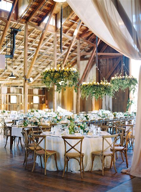 You don't need to have a christmas wedding to use wreaths for decor. 18 Stunning Wedding Reception Decoration Ideas to Steal ...