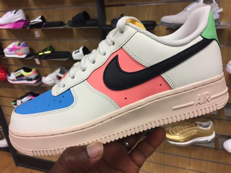 Quick Look At The Wmns Nike Air Force 1 Sail Multicolor Pink Out Loud