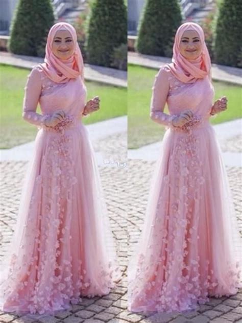 chicloth a line long sleeves scoop sweep brush train with applique tulle muslim prom dresses