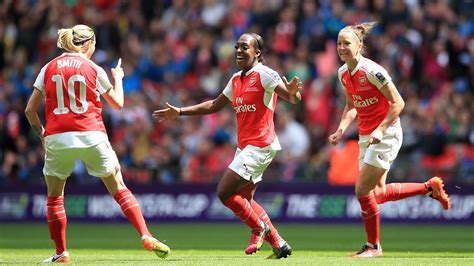 arsenal beat chelsea to win women s fa cup final at wembley itv news