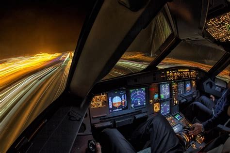 25 Photos Taken By Pilots From Aircraft Cabins Pictolic