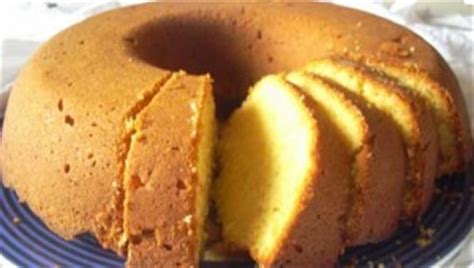 Cake enak dengan tekstur yang lembut dan empuk sungguh menggoda. Resep Bolu Panggang Sederhana Empuk Dan Lembut | Resep Harian