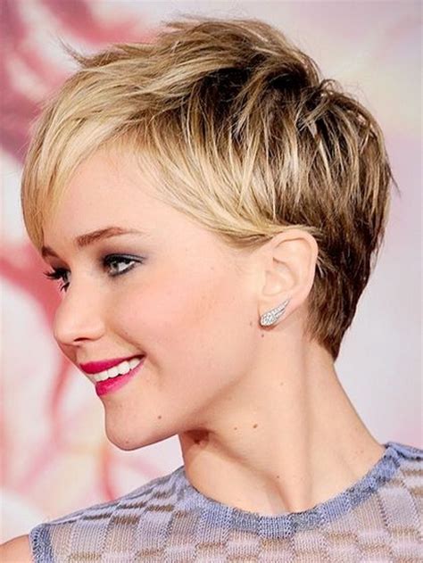 This hair cut most preferable to longer hair and due to its incongruous standing has become the symbol of free and independent woman. Short cut hairstyles 2015