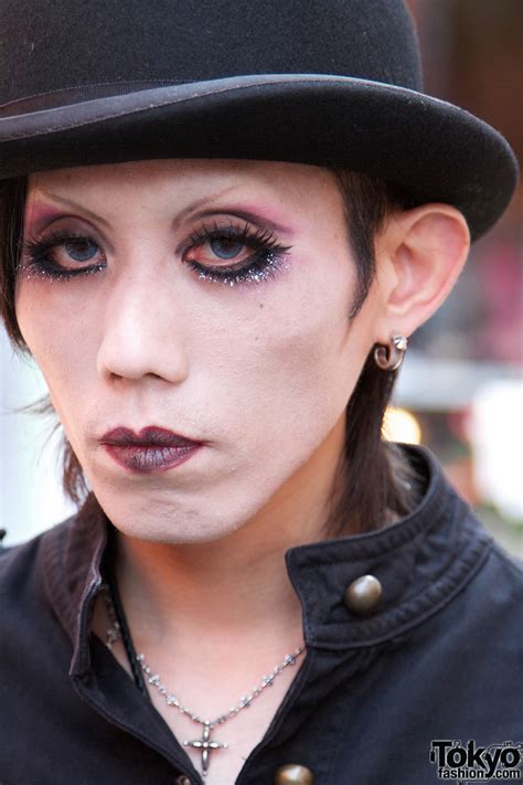 Mens Glam Punk Makeup And Fashion Tokyo Fashion News