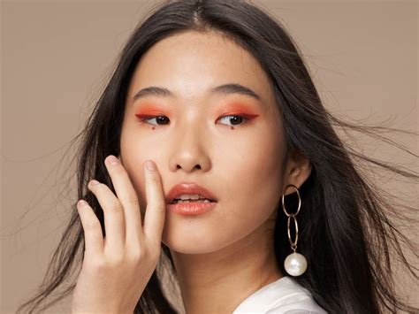 How To Apply Eye Makeup For Chinese Saubhaya Makeup