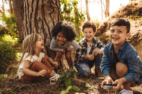 Importance Of Outdoor Play For Kids And Ways To Get Them Out