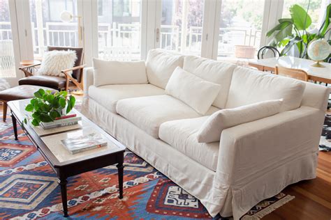 Sofa digest works hard to bring you the most reliable sofa and furniture reviews on the internet. How To Choose The Perfect Sofa + Pottery Barn York Sofa Review