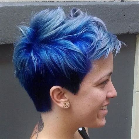 Pin By Elaine Hernandez On Hair Short Blue Hair Short Hair Styles