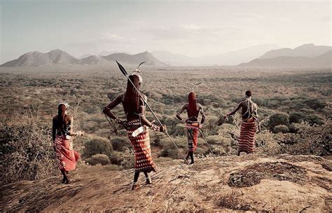 21 Stunning Pictures Of Isolated Tribes From All Around The Globe