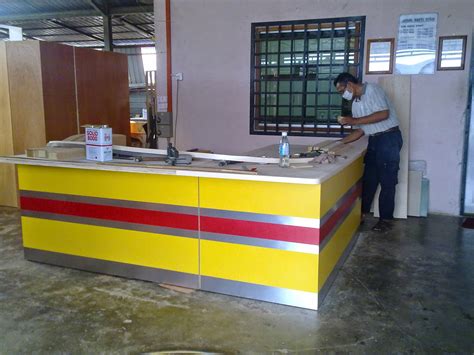 Munculnya sriwijaya sebagai sebuah kerajaan telah mengalihkan perhatian para ahli sejarah indonesia dari kerajaan mataram. KAUNTER PEJABAT | PERNIAGAAN MIM