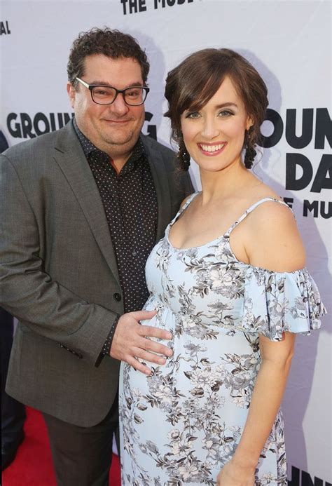 Bobby Moynihan Jokes That Being A Dad And Doing Snl Are The Same Thing Huffpost Life