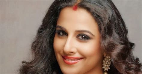 Filmi Masala Vidya Balan Shows Hot Body With All Curves And Bends