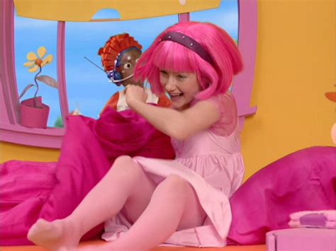 Lazy Town Stephanie Hot Lazytown Biography Brooke
