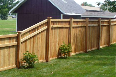 Transitioning Dog Eared Privacy Fence Cedar Rustic Fence Co Rustic