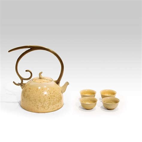 Let's enjoy your tea time with the teapot collections we have the following: ceramic teapot set. one teapot 4 cups. beautiful teapot ...