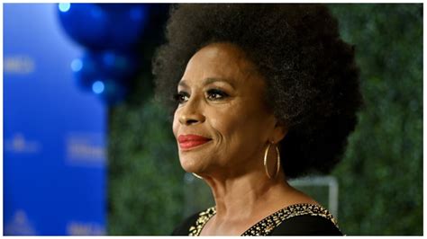 Happy 67th Birthday Jenifer Lewis Here Are 10 Films Where The Mother Of Black Hollywood Played