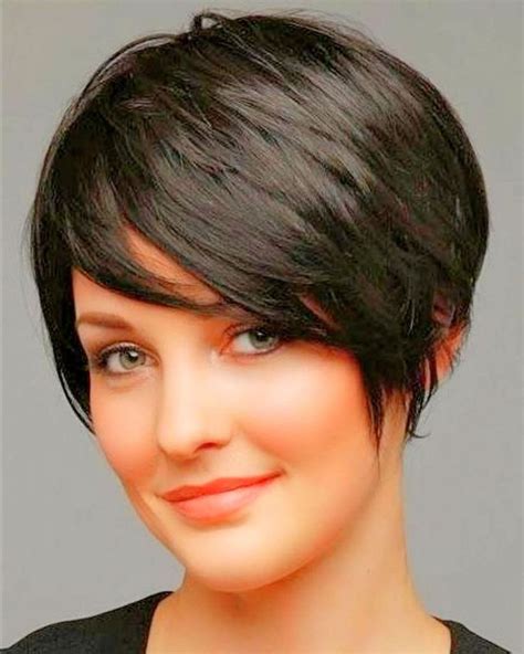 Pixie Haircut Curly Hair Round Face 19 Cute Wavy And Curly Pixie Cuts