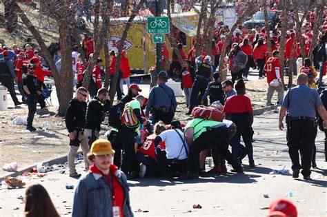 Photos Shooting In Kansas City After Chiefs Super Bowl Victory Parade