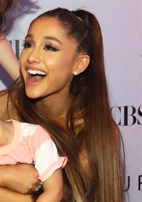 Her Smile Makes Me Happy Ariana Grande Ariana Ariana Grande Pictures