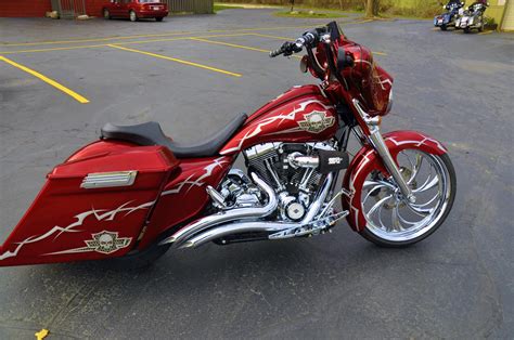 Customized Harley Davidson Street Glide Inf Inet Com