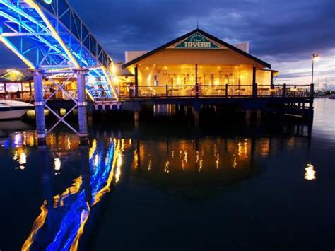 Fishermans Wharf Tavern Mariners Cove Gold Coast Queensland
