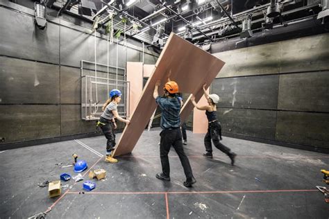 Fda In Technical Theatre And Stage Management — Rada