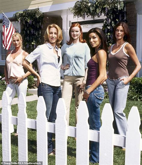 Desperate Housewives Cast Will Reunite Without Felicity Huffman And