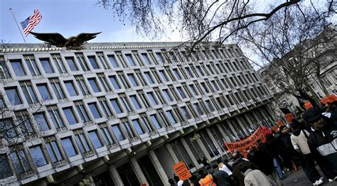 Qatar Allowed To Turn Us Embassy In London Into Upmarket Hotel Middle