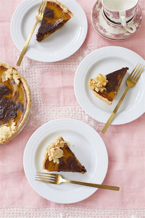 Chocolate Swirl Pumpkin Pie Gemmas Bigger Bolder Baking